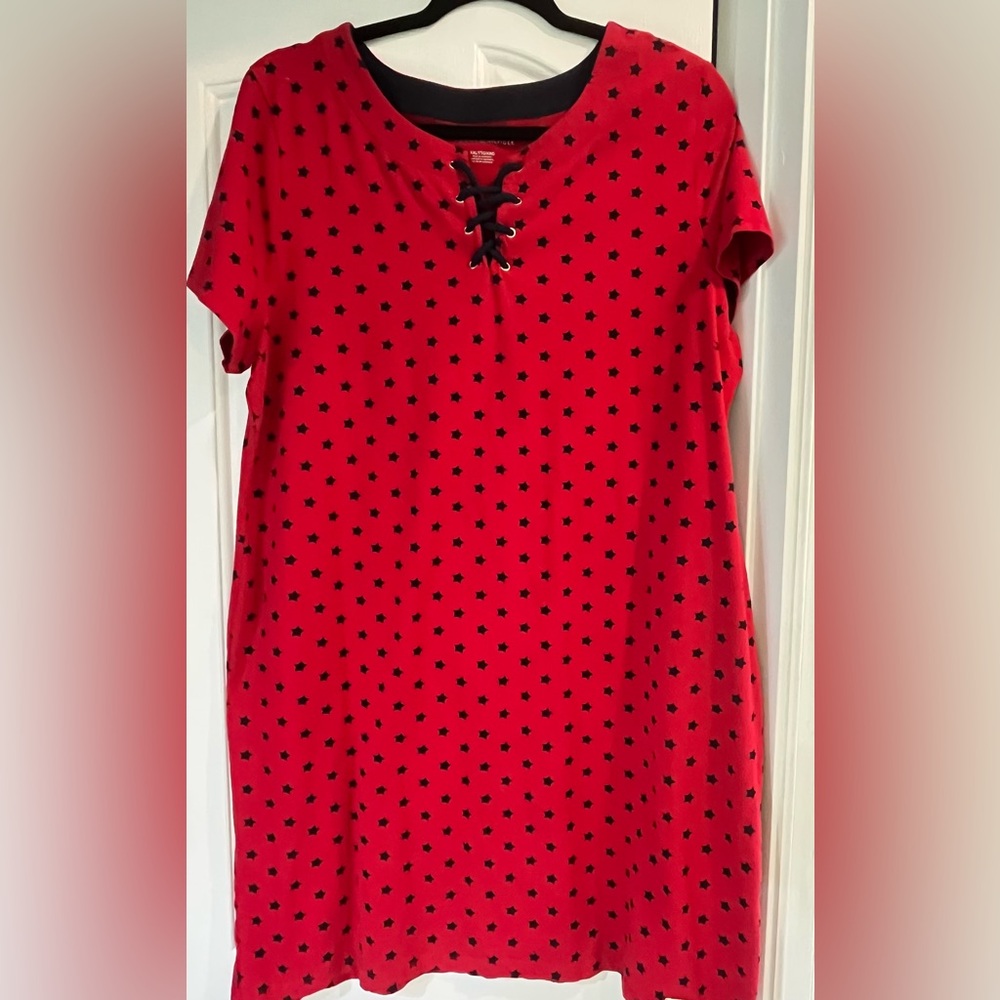 Tommy Hilfiger Red Apparel